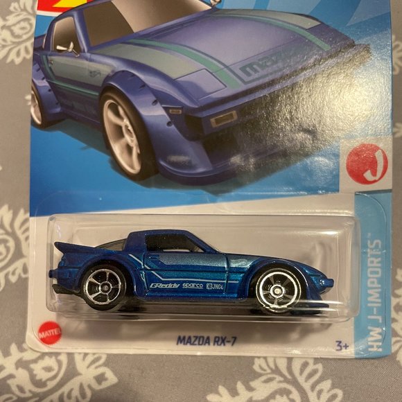 Mazda RX-7 Hot Wheels - Picture 2 of 3